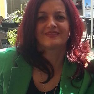 Meet your Posher, Zlata